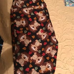Lularoe OS hedgehog leggings